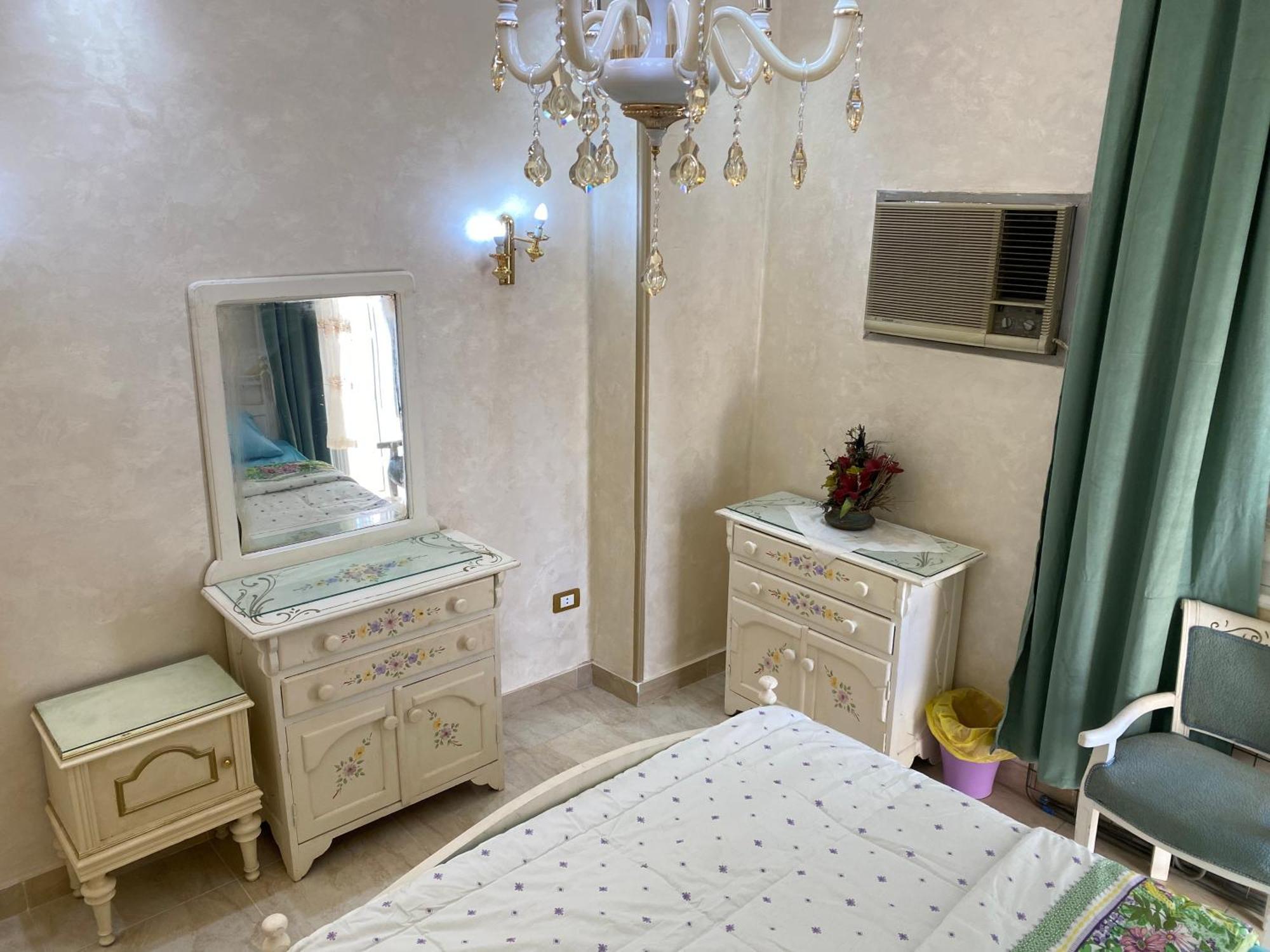 Daire Luxury Agouza-mohandesin Kahire
